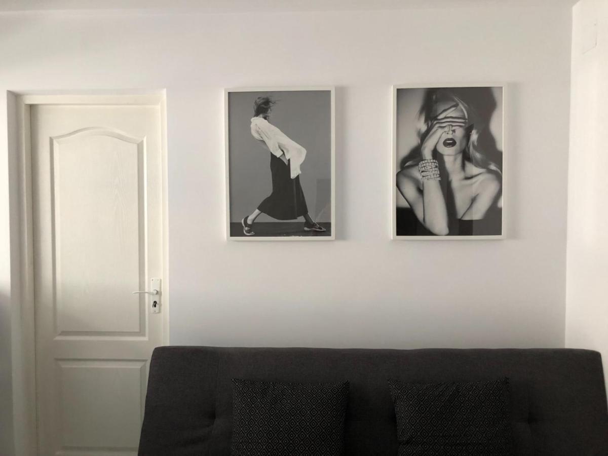 Staycity Modern Apartment Bucharest Luaran gambar